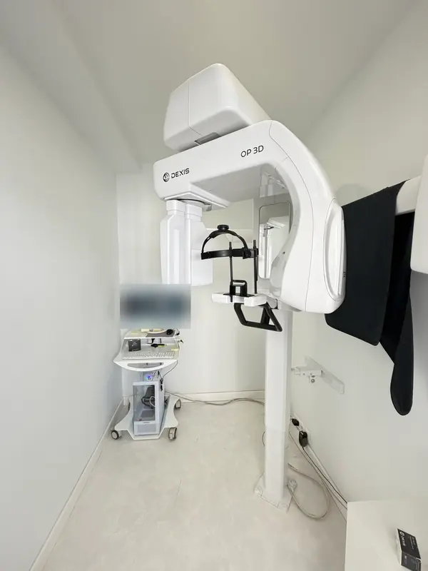 Equipo de radiología dental 3D